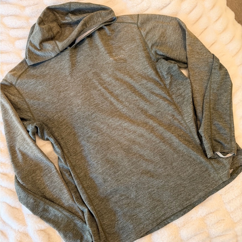 Men’s Simms Long Sleeve shirt — great for layering or sun protection size L